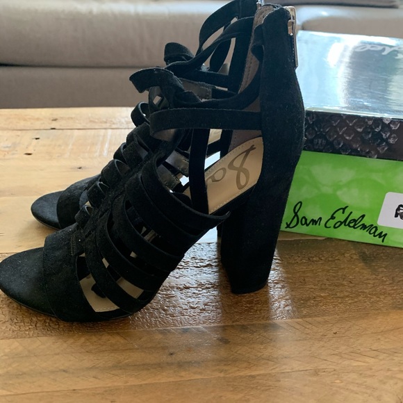 Sam Edelman Yarina Black Block Sandal - Picture 3 of 8